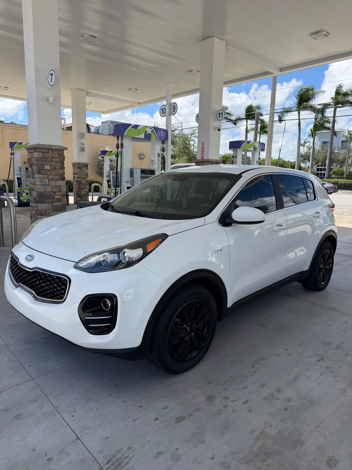 2018 Kia Sportage LX 2/10