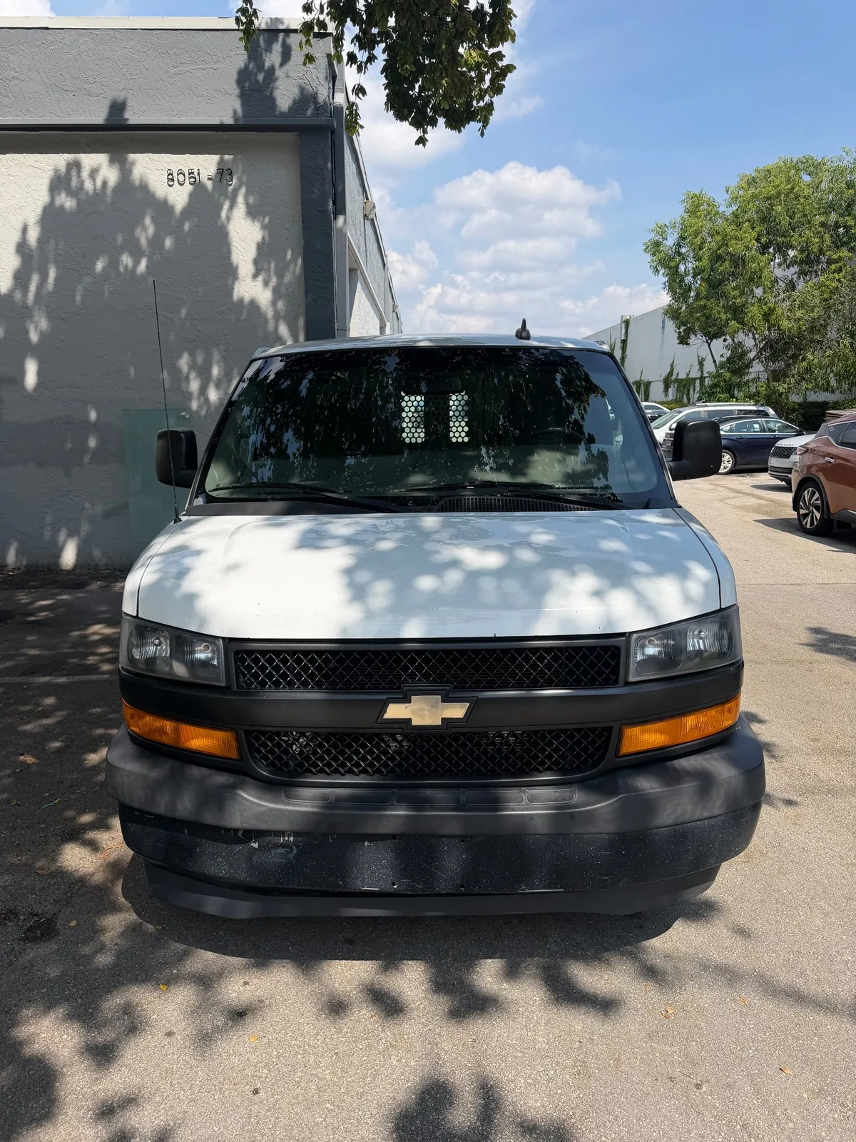 2018 Chevrolet Express 2500 1/9