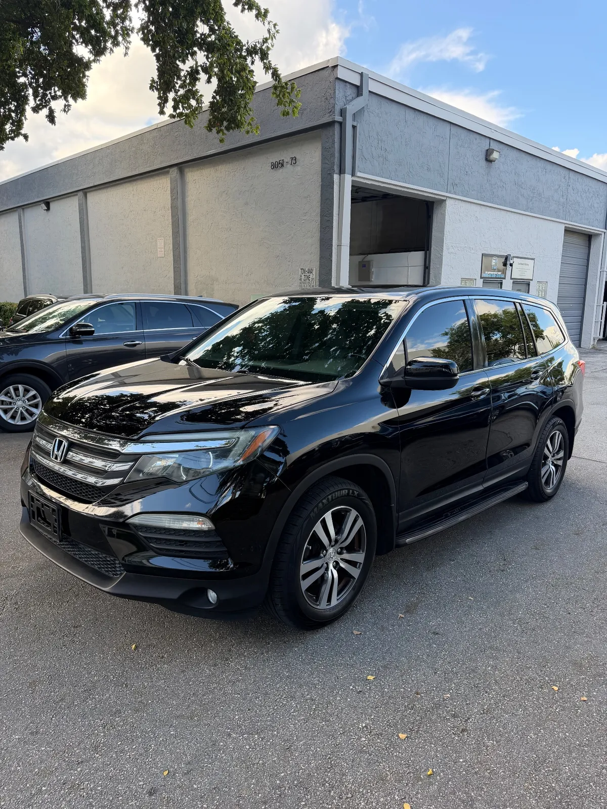 2016 Honda Pilot EX-L 2/8