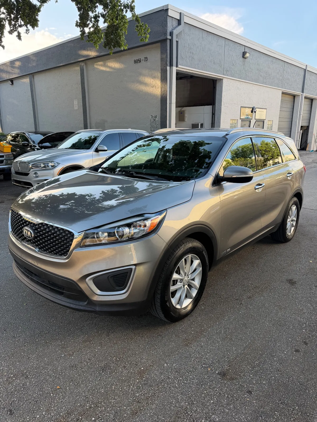 2018 Kia Sorento LX V6 AWD 2/11